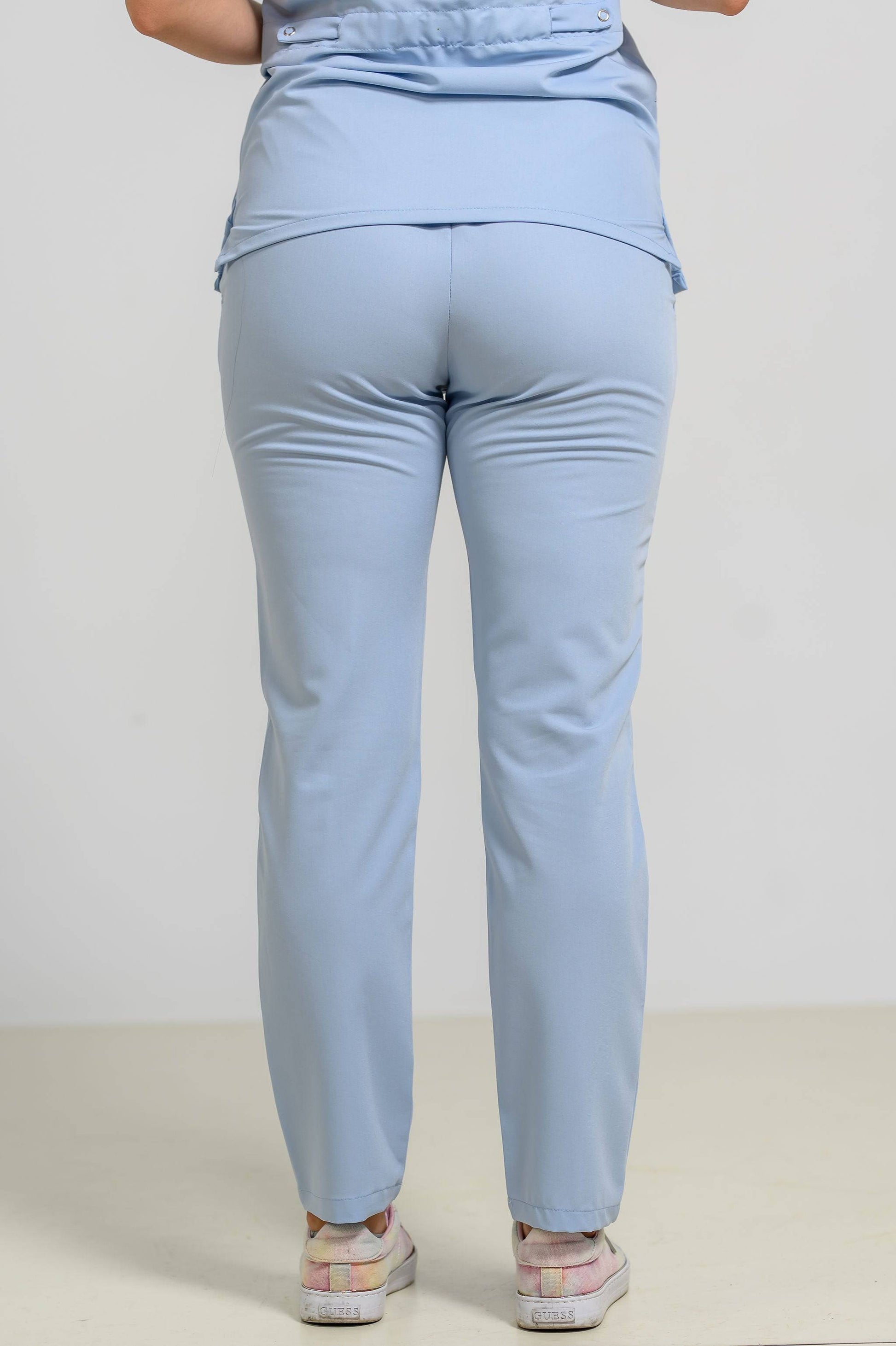 Pantaloni Medicali Alisa Femei Stretch - LightBlue - vedere spate - material elastic - Akitex 
