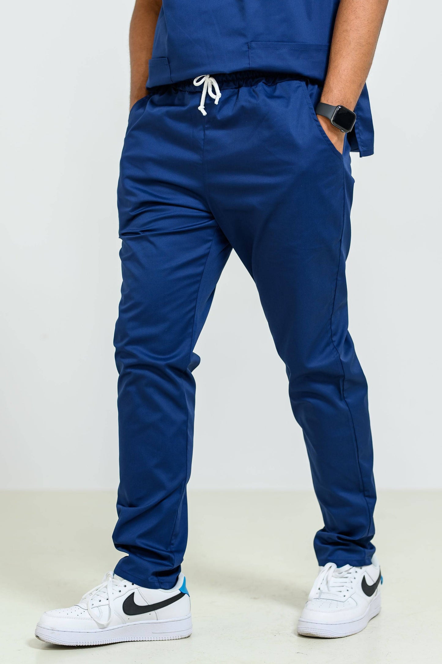 Pantaloni Medicali cu elastic si snur Barbati - Navy - vedere laterala dreapta - Akitex 