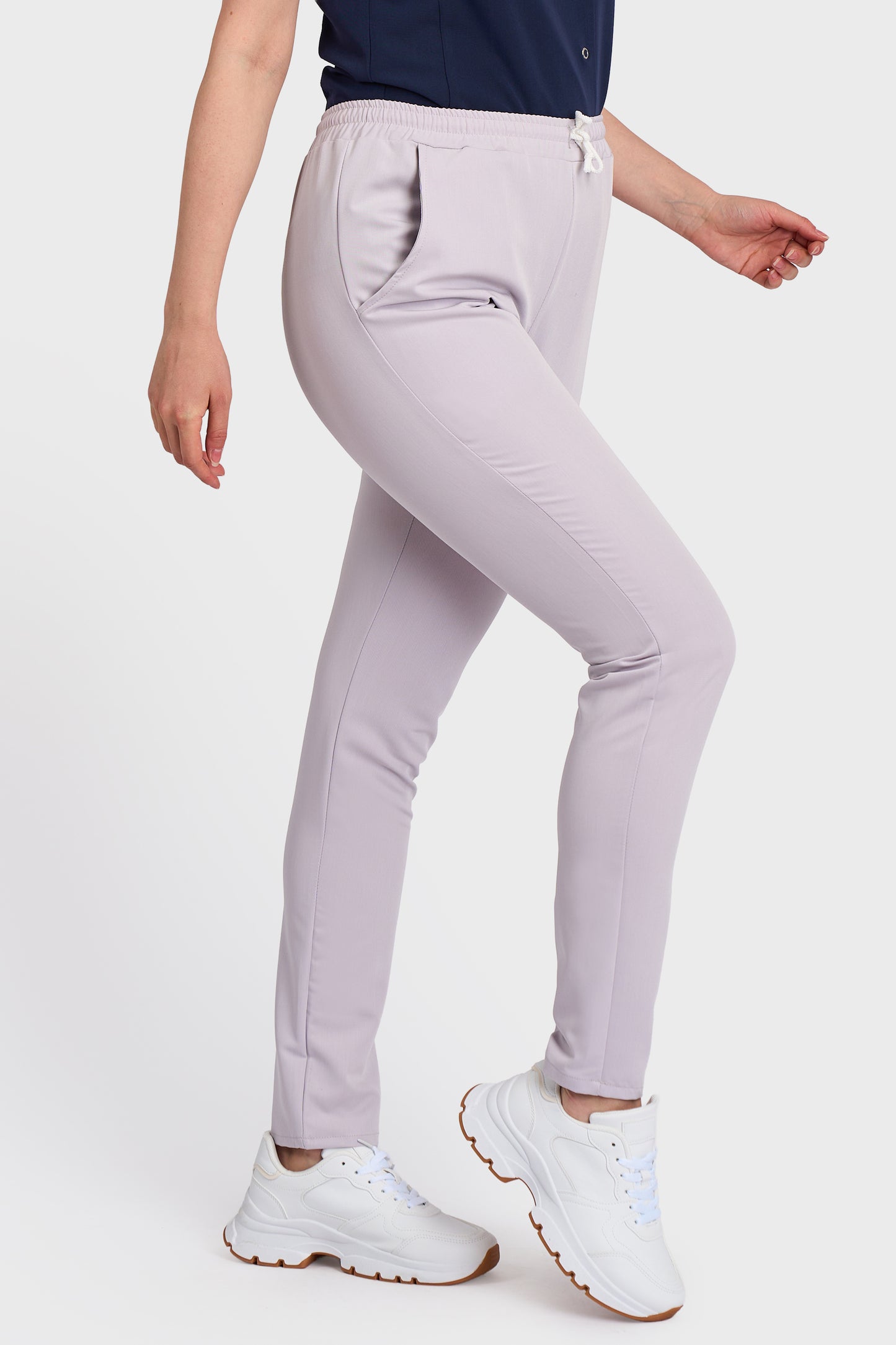 Pantaloni Medicali cu elastic si snur Femei Stretch - Gri - vedere laterala - material elastic - Akitex 