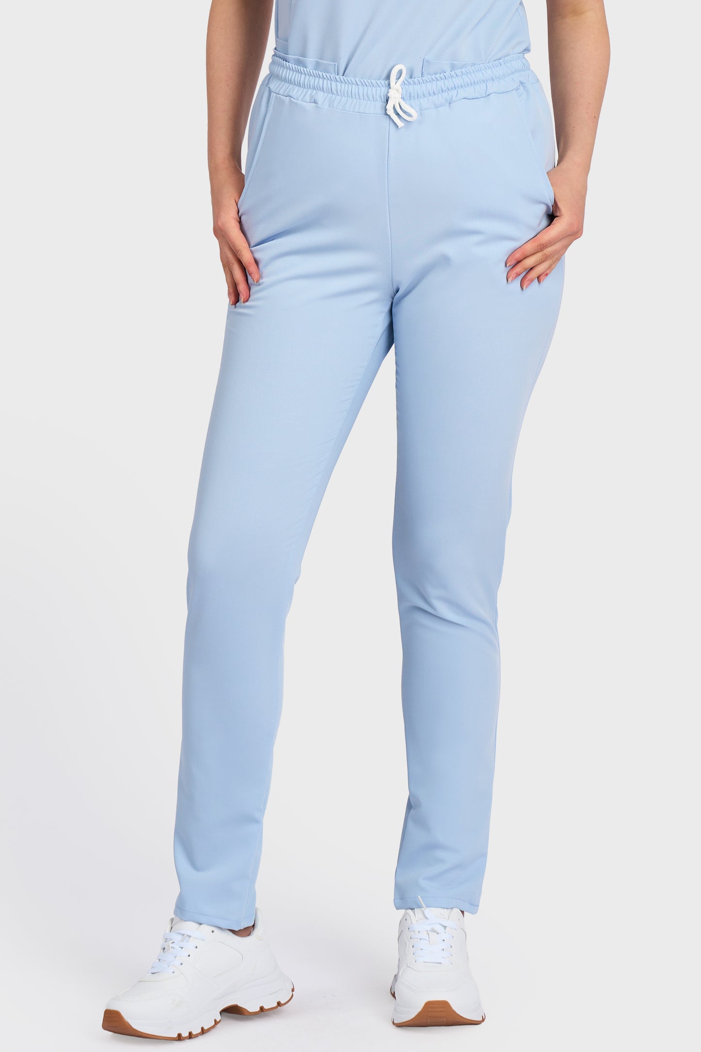 Pantaloni Medicali cu elastic si snur Femei Stretch - LightBlue - vedere frontala - material elastic - Akitex 