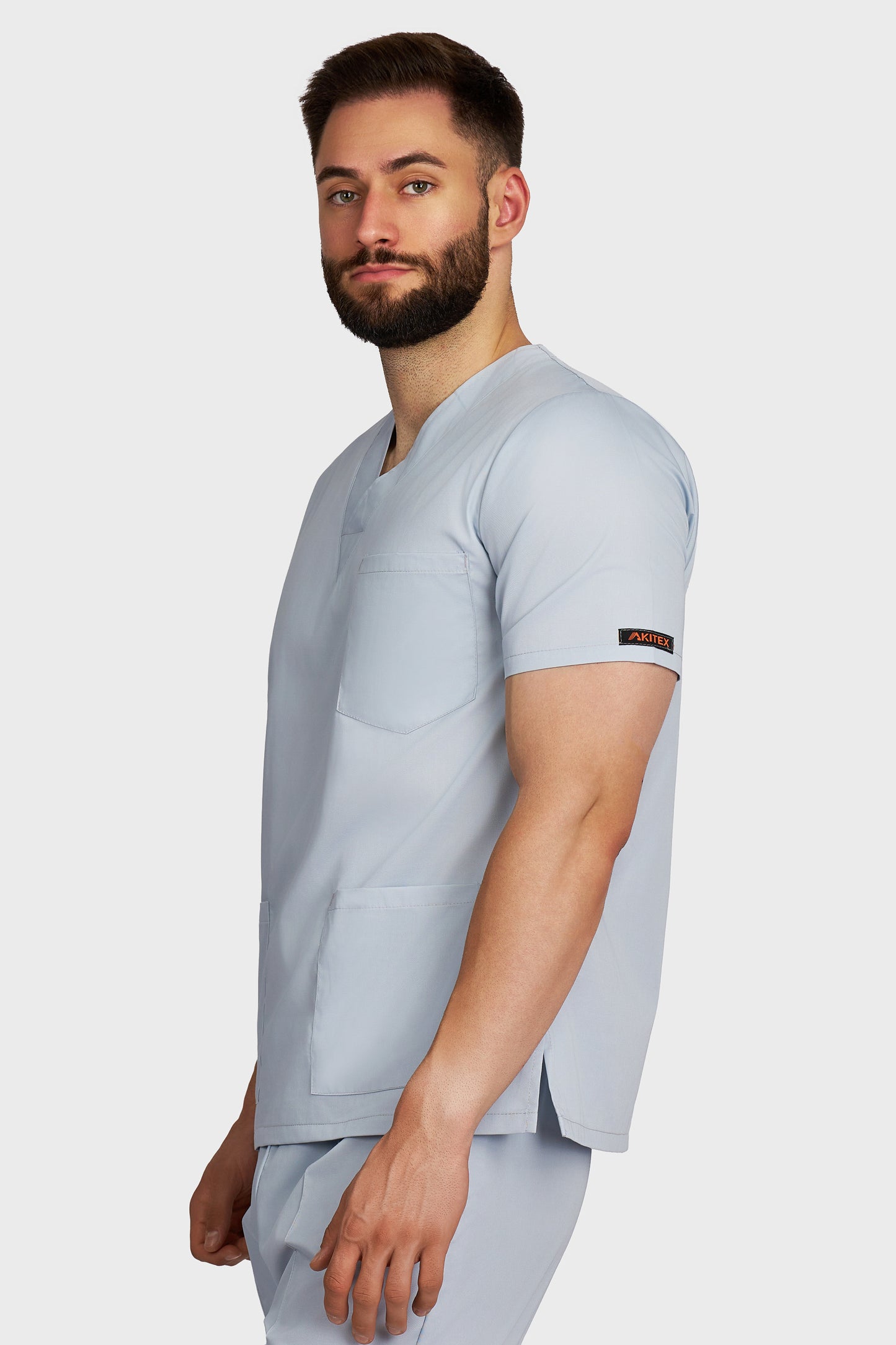 Bluza medicala barbati cu guler in V gri - vedere laterala - AKITEX
