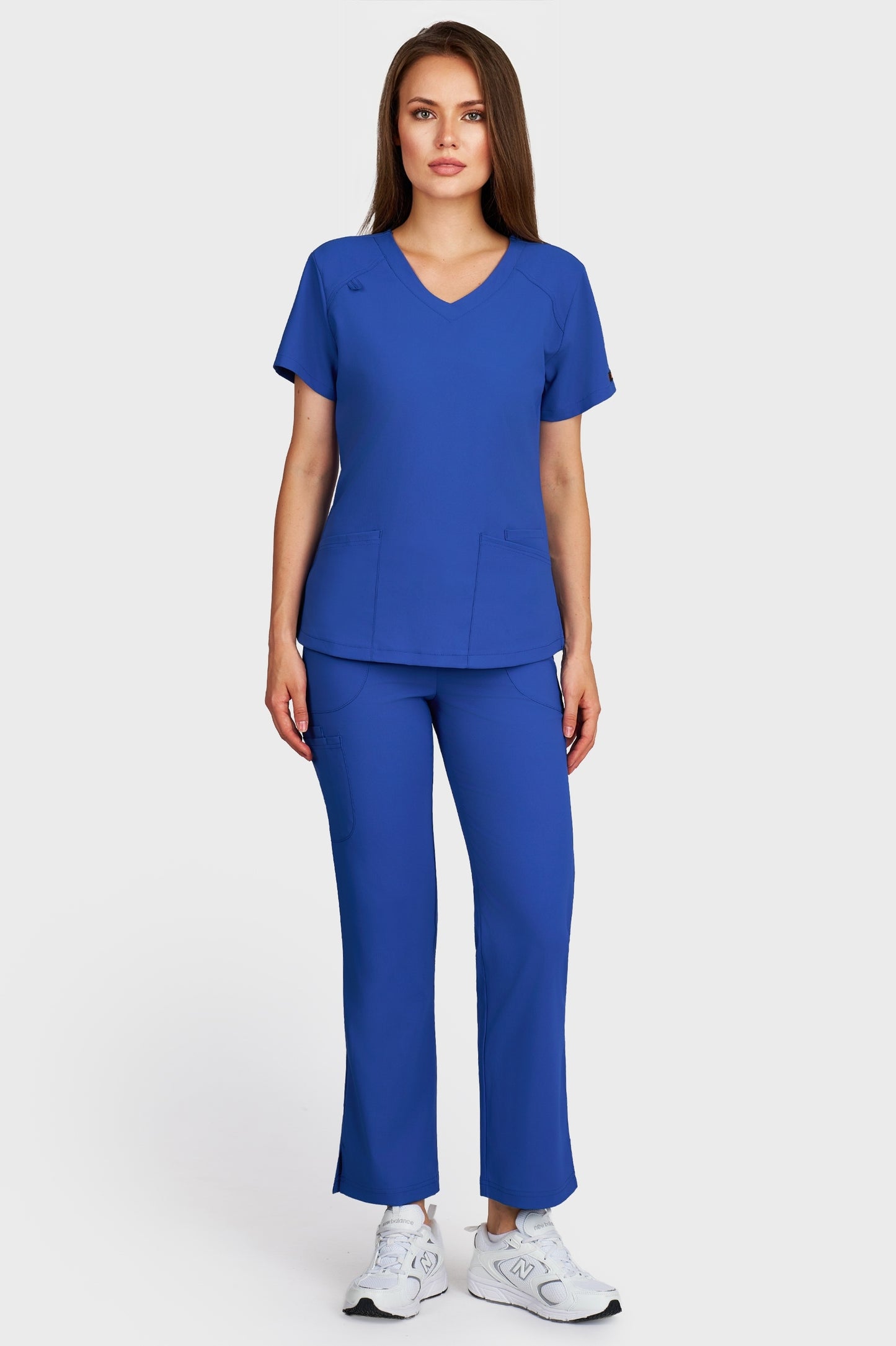Costum medical femei albastru royal - bluza medicala Carmen si pantaloni Violeta, vedere din fata - AKITEX