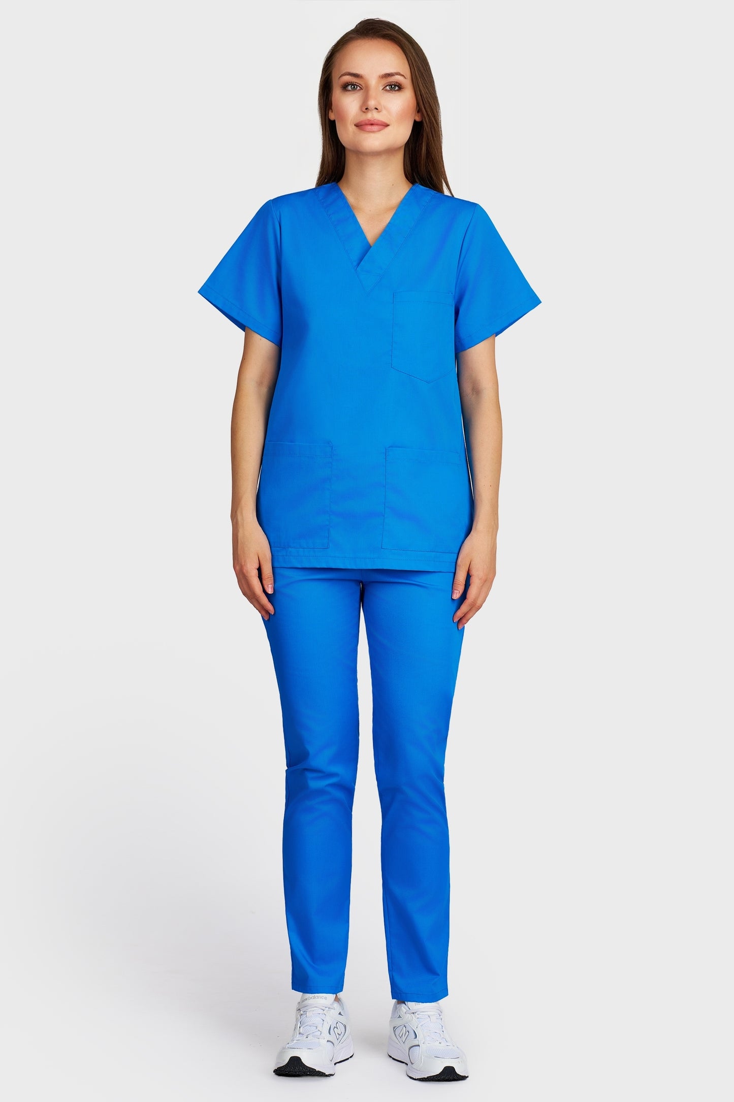 Costum medical femei turquoise - bluza medicala cu guler in V si pantaloni cu elastic, vedere din fata - AKITEX