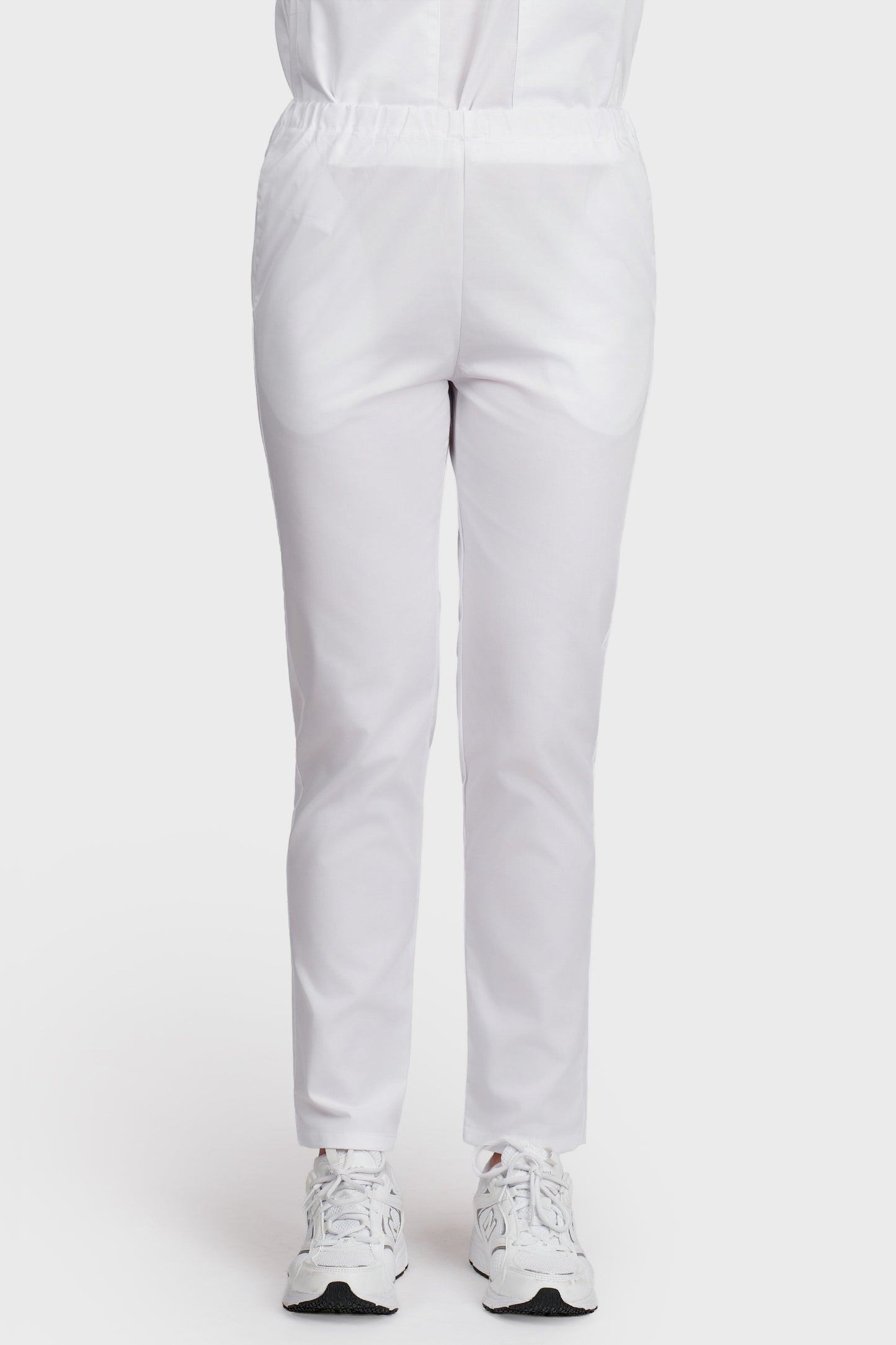 Pantaloni medicali femei cu elastic alb - vedere din fata - AKITEX